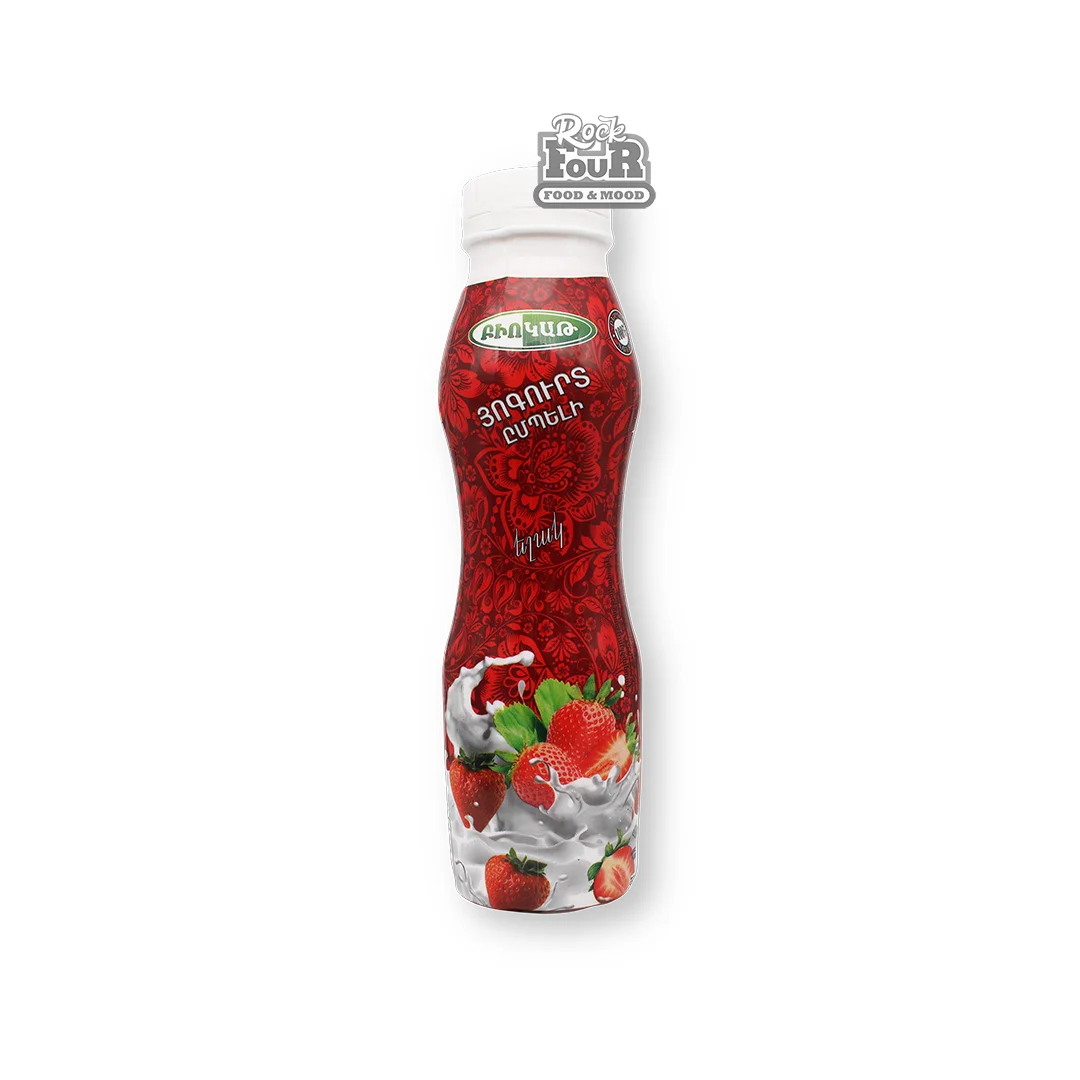 Drinking yogurt "Biokat" strawberry 1.5% 300g
